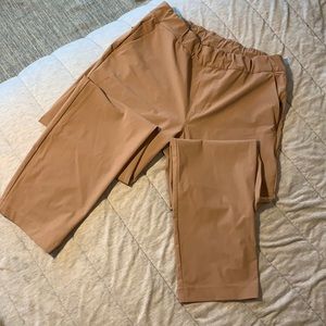 Vuori Miles ankle pant size small, dusty pink